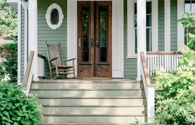 Front porch of a home | Premise Liabilty | The Sullivan Law Firm